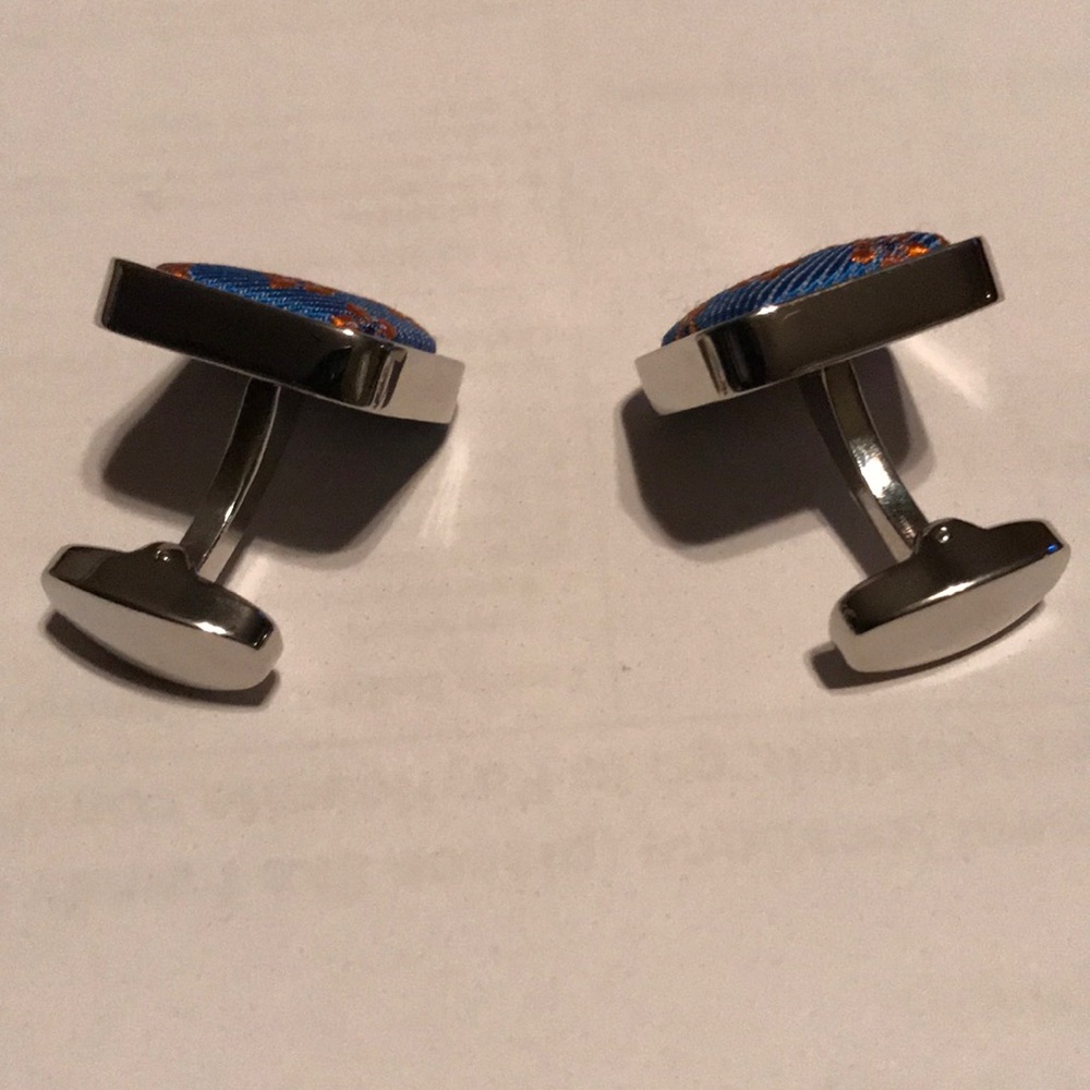 Cufflinks - Picture 3 of 4